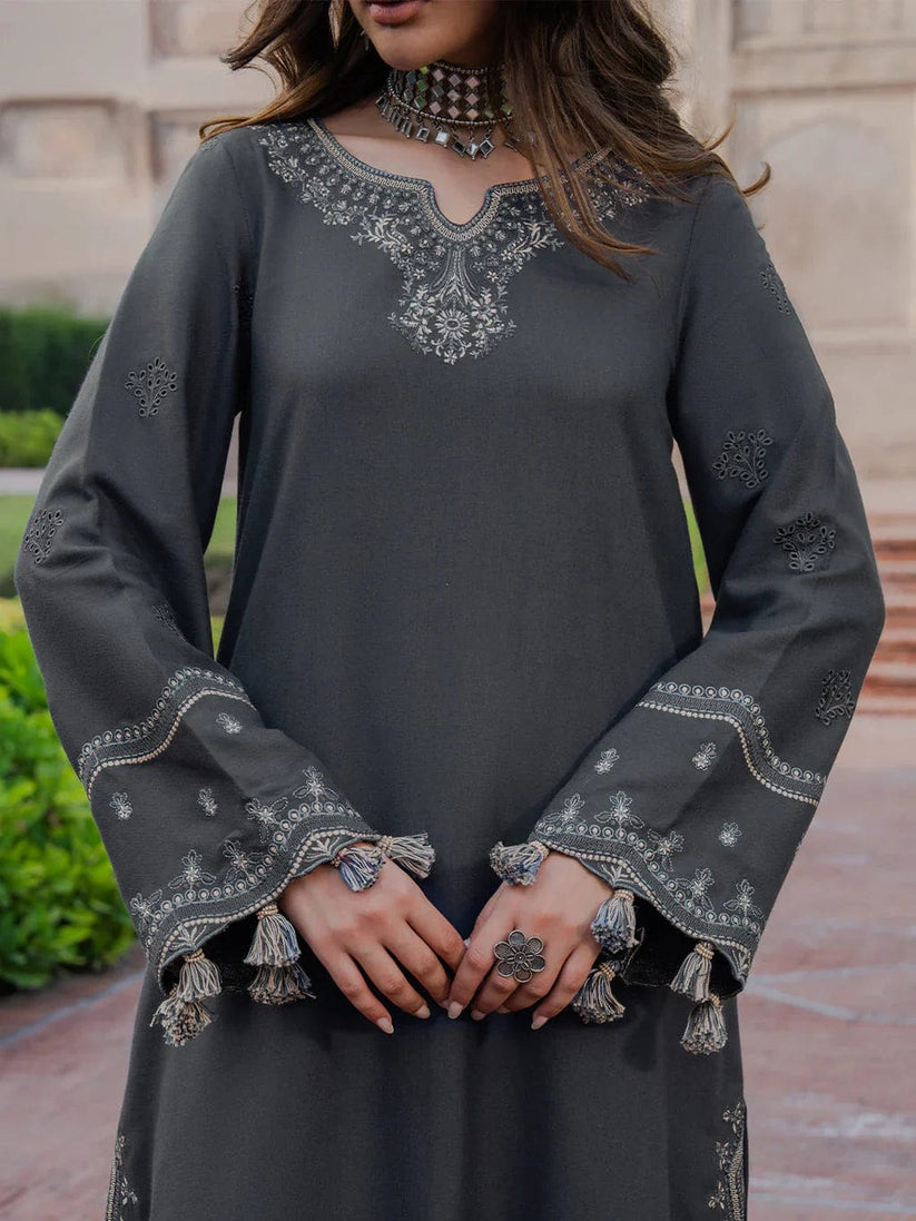 Linen 3PC Embroidered Suit H-6144