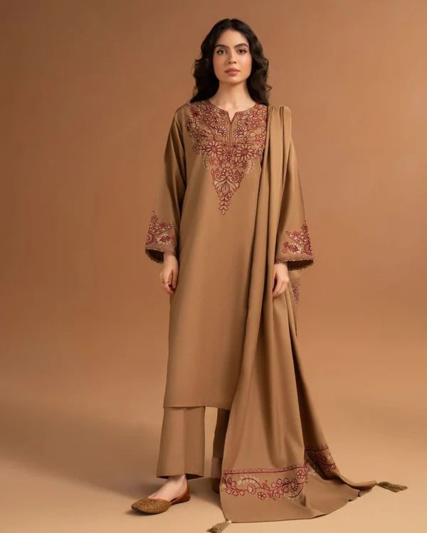 Lawn 3PC Embroidered Suit H-6135